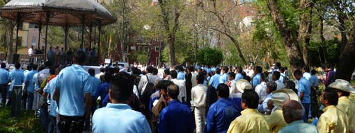 Obreros conmemoran con desfile el Día del Trabajo en Guanajuato capital