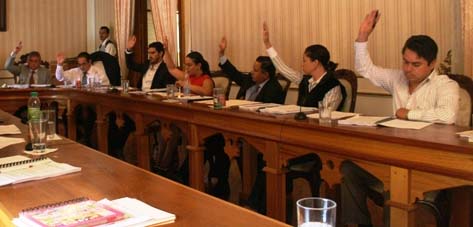 Pide gobierno capitalino préstamo al ISSEG