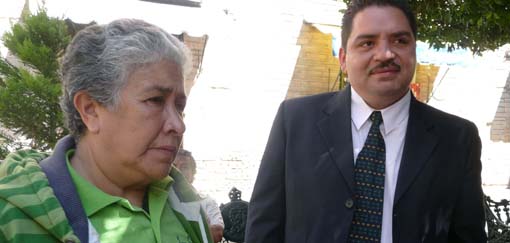 Comerciantes de la Avenida Juárez temen a la quiebra a causa de obras de cambio de piso
