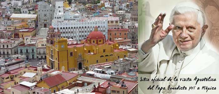 Gobierno municipal manda hacer 10 mil carteles conmemorativos de la visita del Papa
