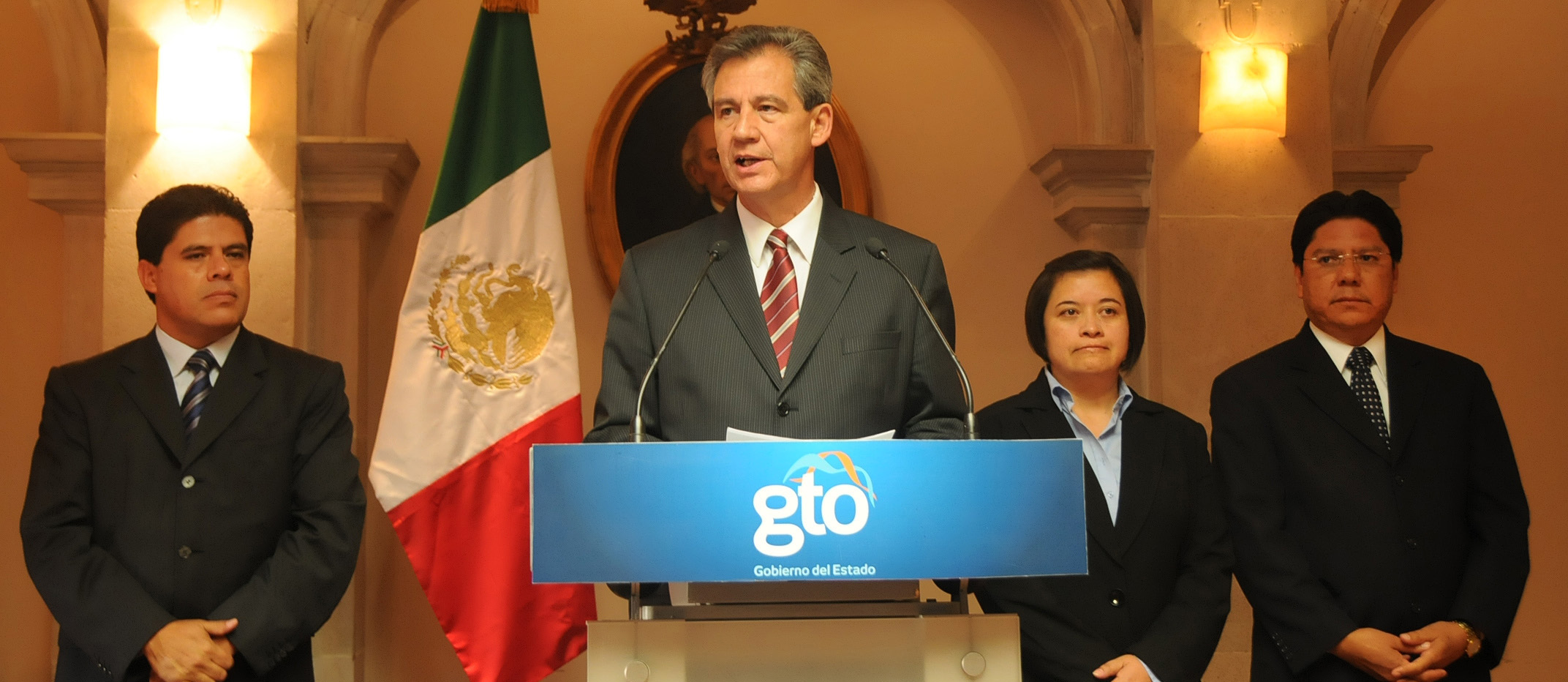 López Santillana trabajará con transparencia, honestidad y cercanía constante con la población