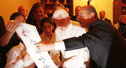 Reunión del presidente Calderón con el papa Benedicto XVI en la Casa Rul