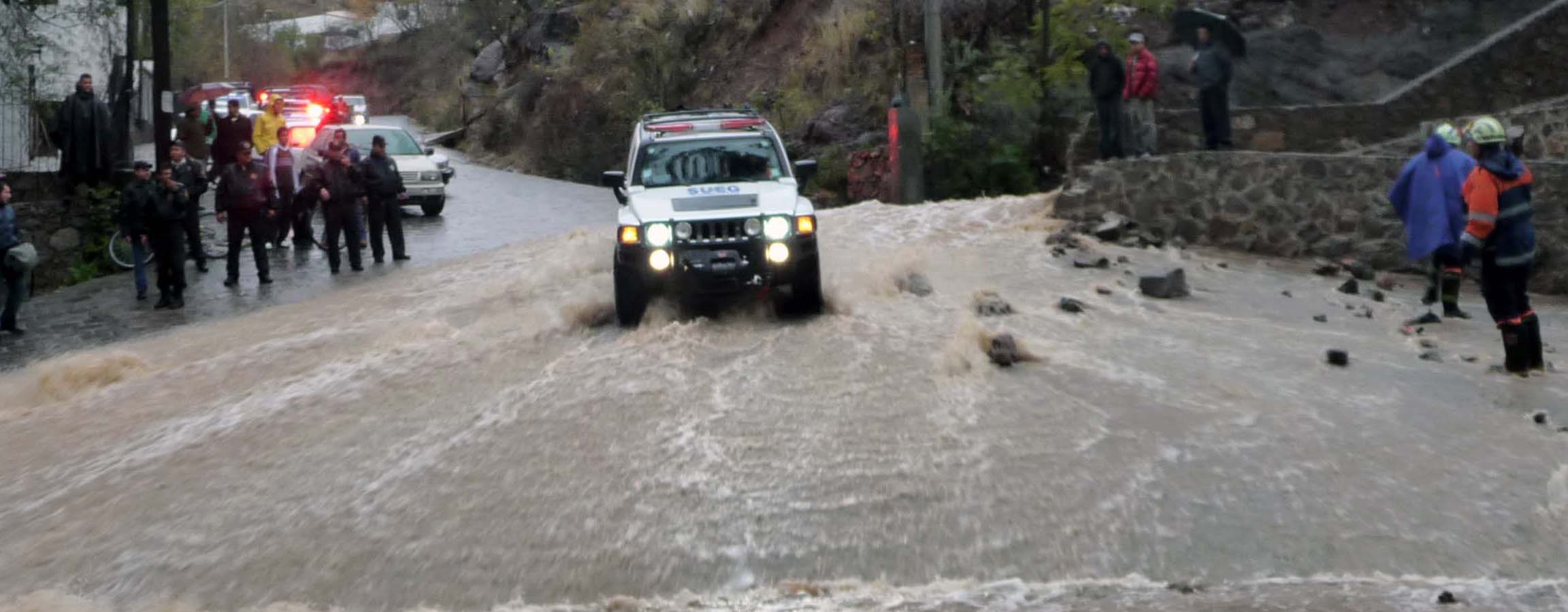 Inicia SIMAPAG Programa de Mantenimiento Preventivo de Rejillas Pluviales y Bocas de Tormenta