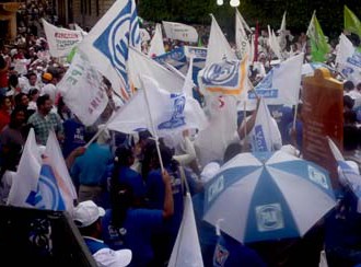 Cumplen funcionarios del IACIP castigo por hacer proselitismo