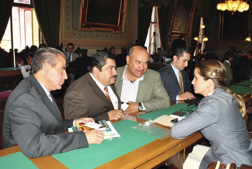 Plantean diputados desaparición de asueto