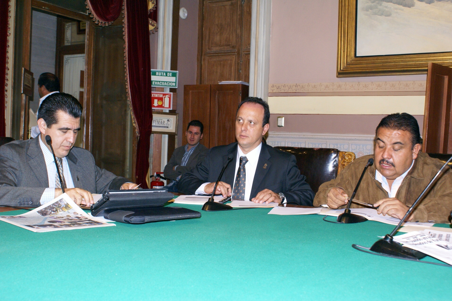 Dan carpetazo a iniciativa del Grupo Parlamentario del PRI