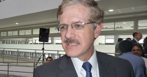 Romero Hicks no se promociona como coordinador panista
