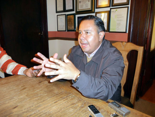 Cuatro lesionados por balacera en bar