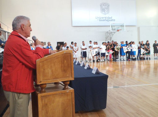 Inaugura alcalde torneo Maxi Basquetbol 2012