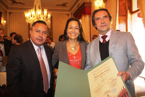 Reconoce Ayuntamiento a Riccardo Muti