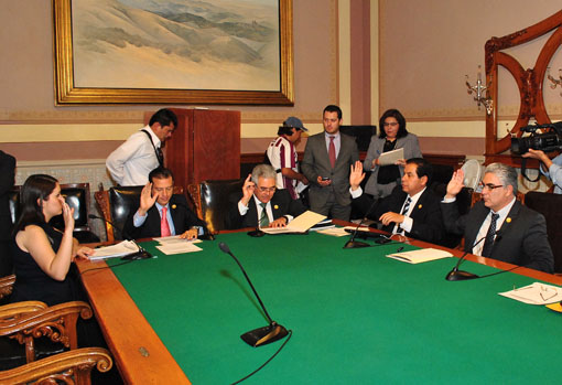 Llaman diputados a comparecer a secretario de Turismo