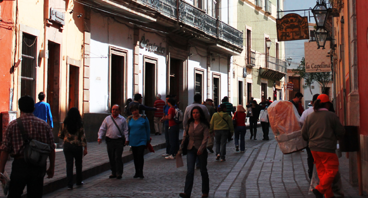 Reuniones de vivos y muertos