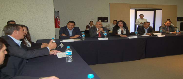 Pide gobernador a delegados federales trabajar para Guanajuato