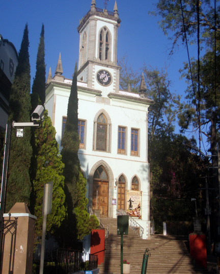 Rehabilitan Templo de Santa María de la Asunción