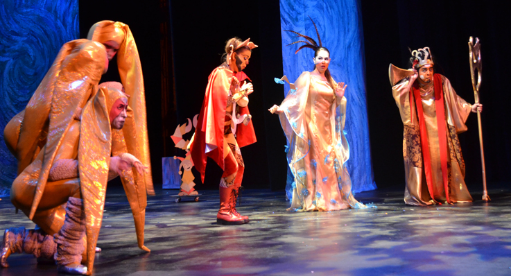 “El Gato con Botas” abarrota y cautiva al Teatro Juárez.