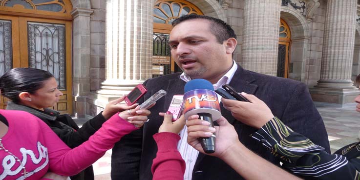 Realizan revisión en teatro Juárez antes del informe