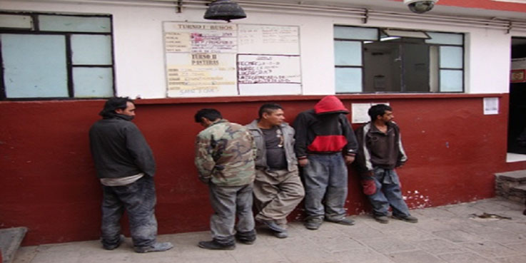 Detienen a lupios con 450 mil pesos en material