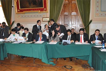 Aprueban gasto público 2014