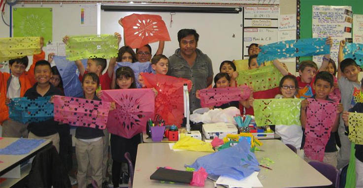 Beneficiados 30 mil migrantes guanajuatenses en EE.UU. con el Programa Cultural del IEC