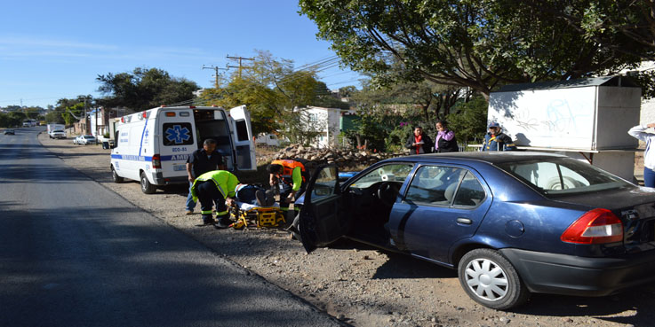 Choque de automovilistas en carretera de la capital