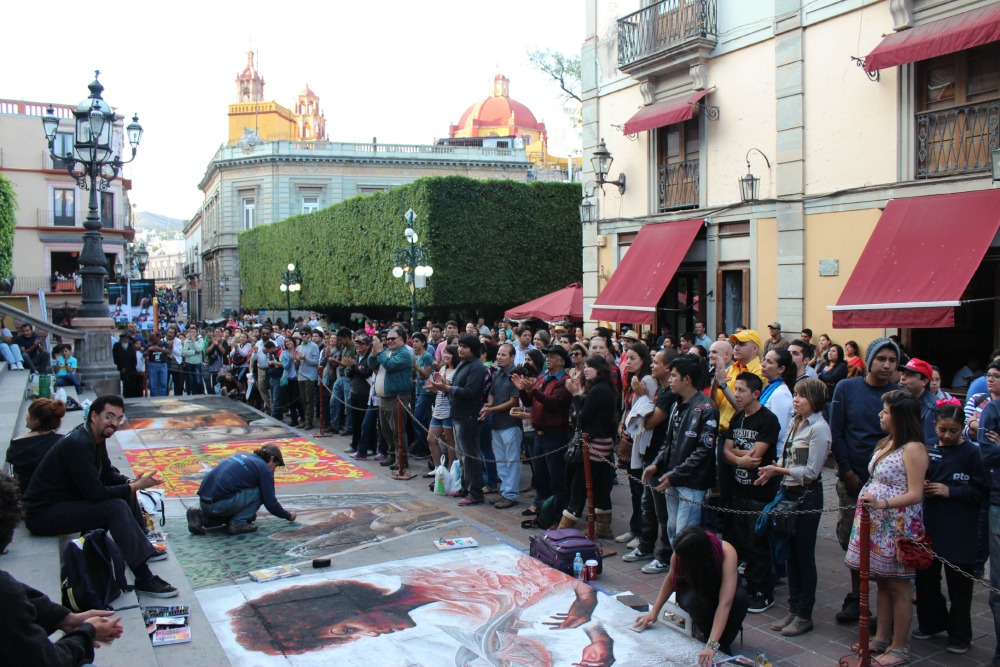 Premian a ganadores del Quinto Festival Madonnari 2013 “Los Colores de Olga”