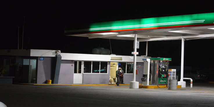Trágico asalto a gasolinera