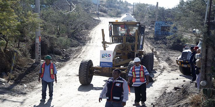 Rehabilitan caminos para Rally 2014