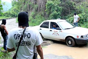 Rechazan legisladores creación de grupos de autodefensa
