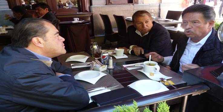 Critica Carlos Navarrete Ruiz al ex presidente Fox