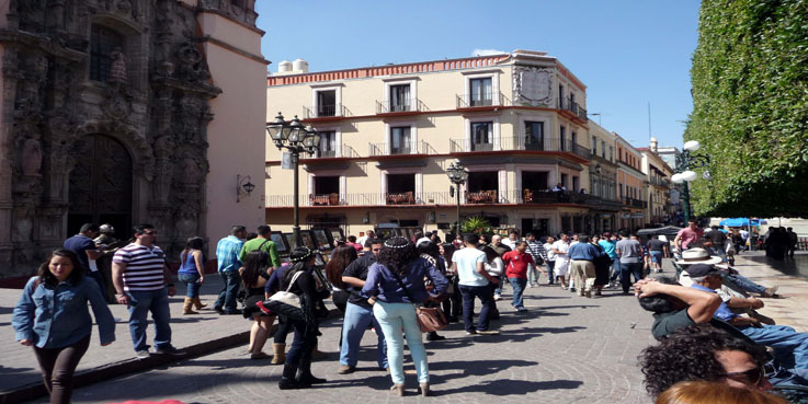 Peregrinos llenan la capital del estado