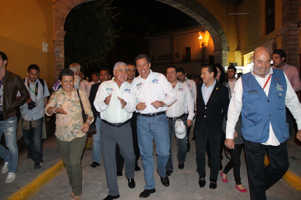 Encabeza alcalde recepción con motivo del Rally