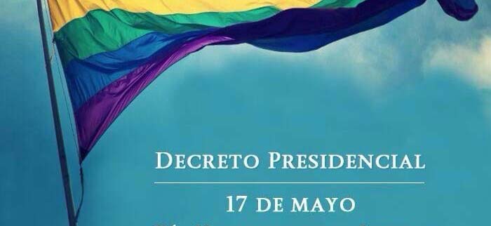 Por decreto