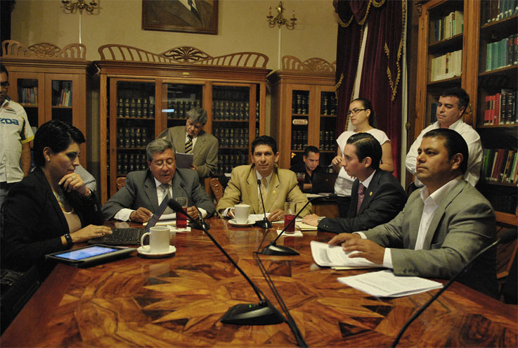Avanzan trabajos para castigar violencia en estadios