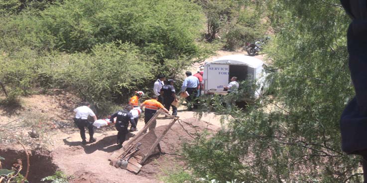 Fallece hombre enterrado por muro