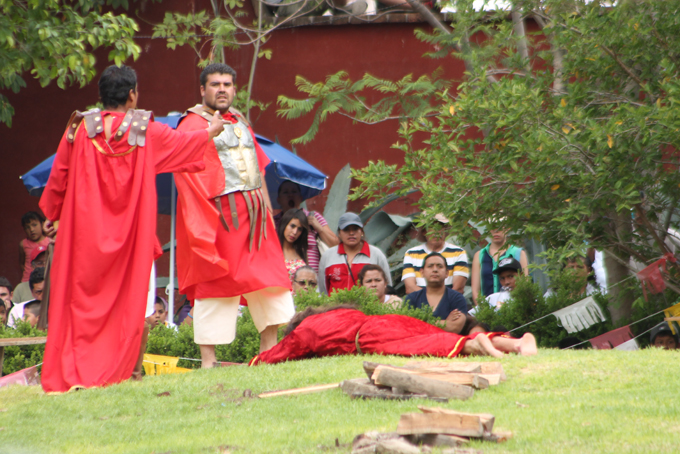 Viacrucis en San Sebastián
