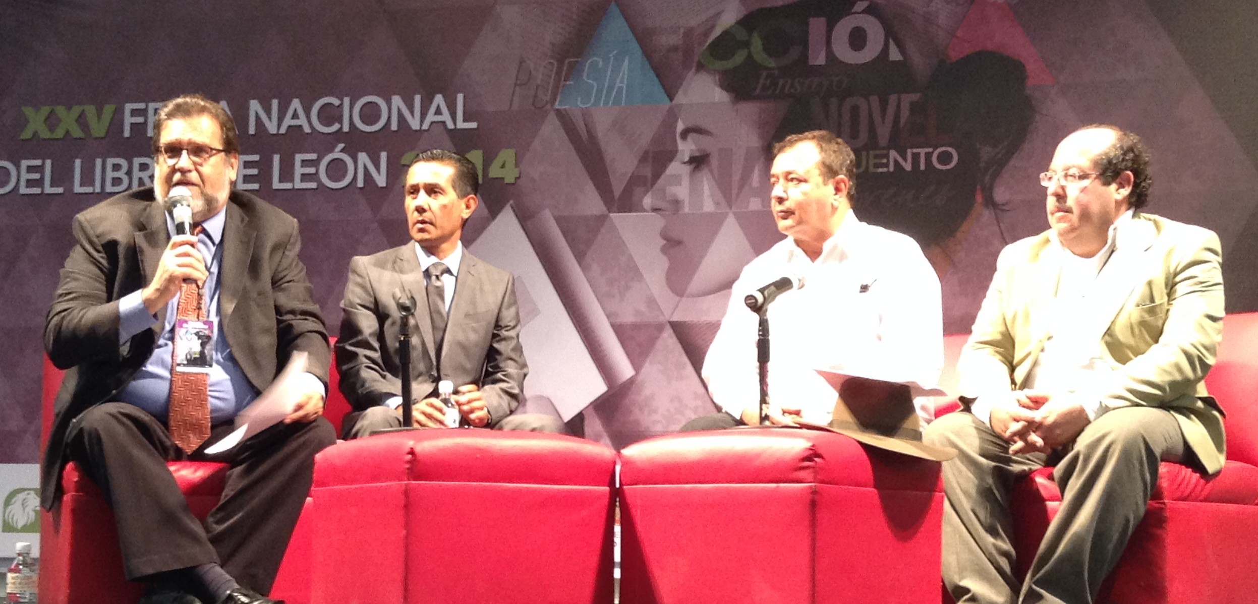 Reconoce ICL y FeNaL fomento a la lectura del IEC