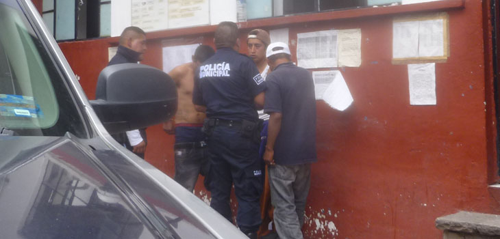 Detienen a dos delincuentes