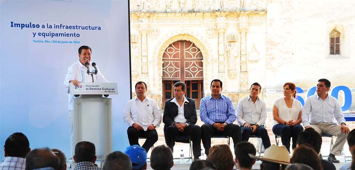 Entregan 45 millones de pesos para turismo en Yuriria