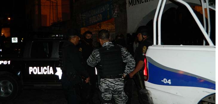 Lanza hombre gas lacrimógeno en la cara a menor