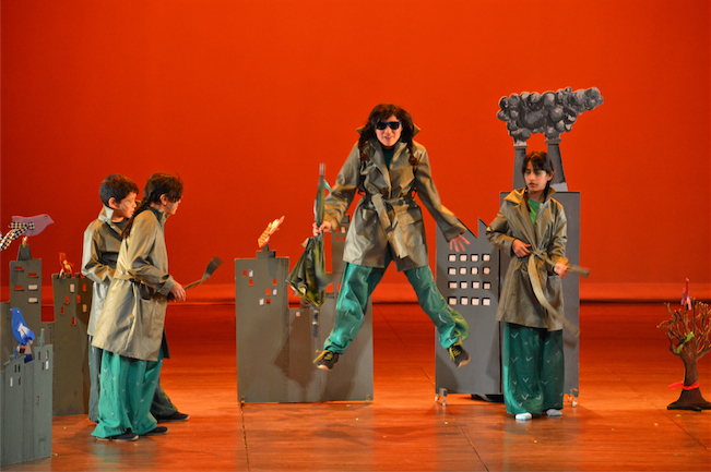Lorena Kasper gana Encuentro Regional de Teatro Hecho por Niñas y Niños