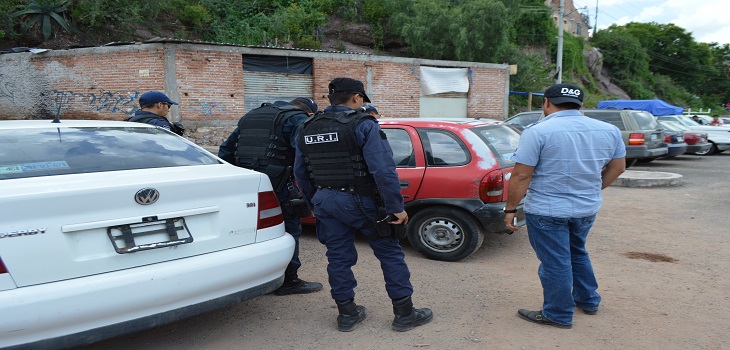 Chocan y se dan a la fuga
