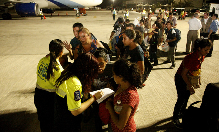 Regresan a guanajuatenses varados en Baja California Sur por Odile