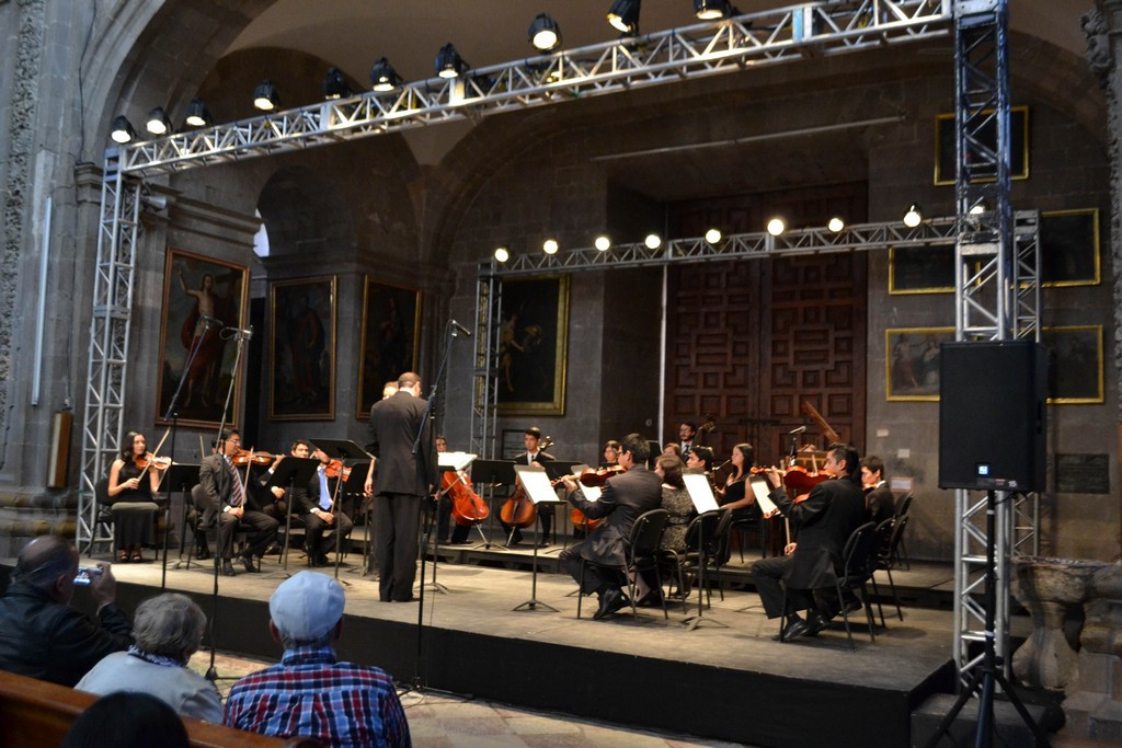 El Ensamble Barroco de la UG interpretó “Vivaldi instrumental contra Vivaldi vocal”