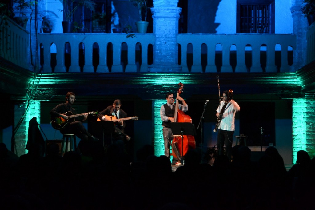 Gato Negro regala una velada de jazz en el Mesón de San Antonio