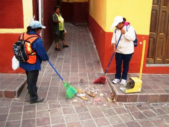 Evaluará director al personal de SPM