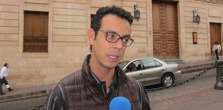 Nuevo reglamento privilegia a vendedores foráneos