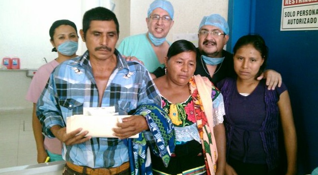Médicos de la capital operan a niños chiapanecos