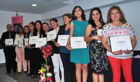 Forma UG a Enfermeras Especialistas en Cuidados Intensivos