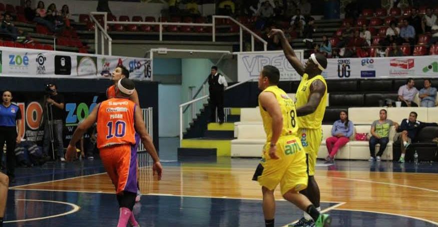 Caen las Abejas 81-79 ante Pioneros de Quintana Roo