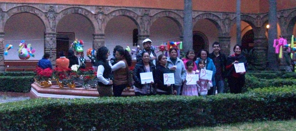 Reconocen a  ganadores del Concurso Regional de Piñatas